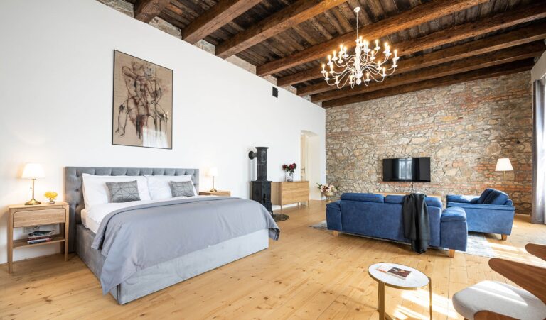 606dc8ccb2d3f216418832